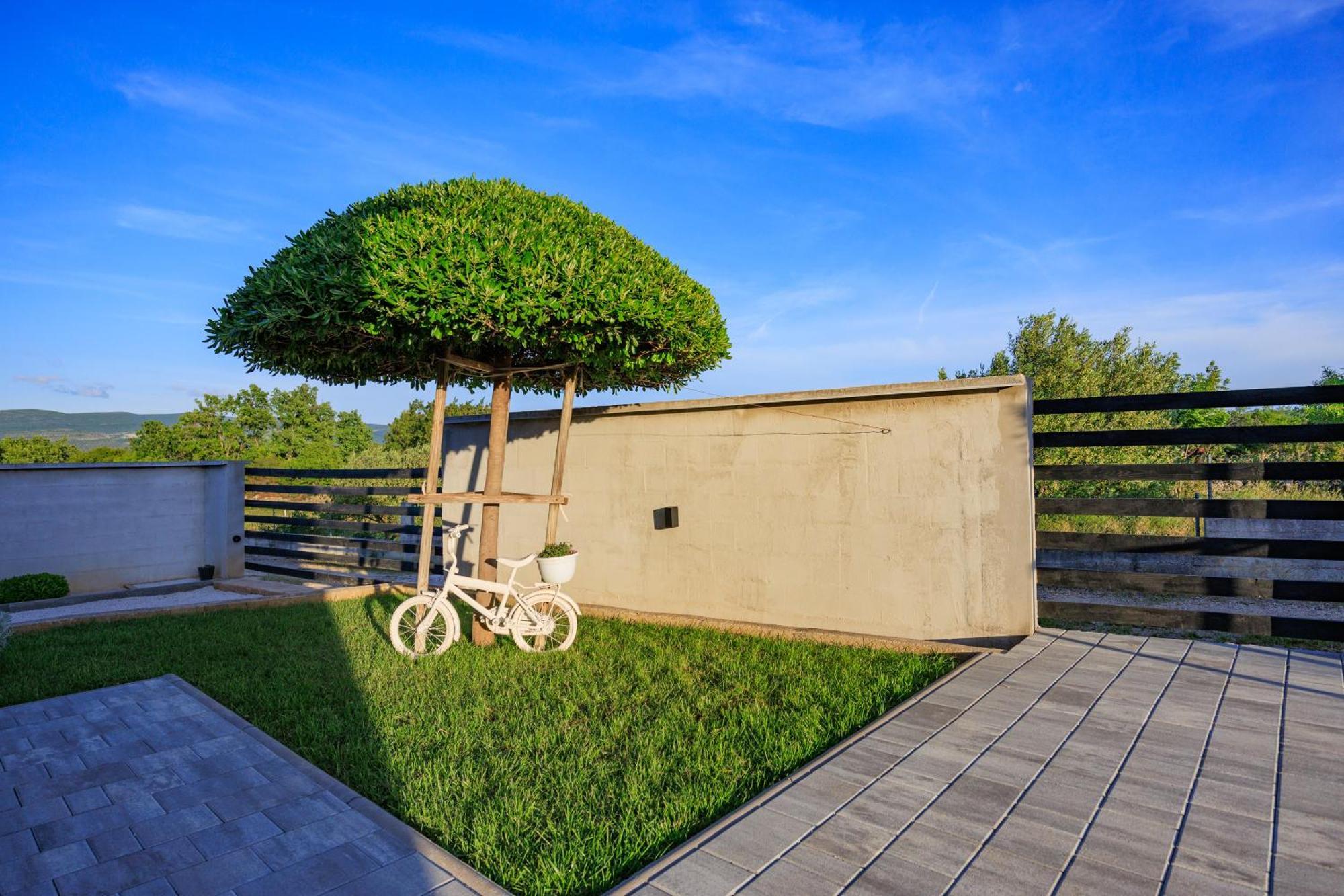 Torino Villa Pridraga Exterior photo